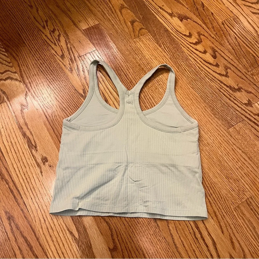 Lululemon Ebb to Street Tank Top Cropped Green Arctic Mint Size 6